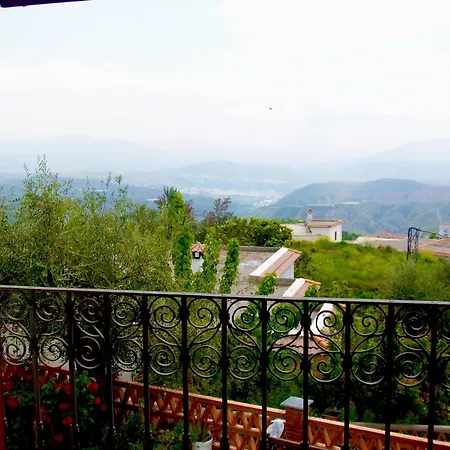 Mit Zwei Schlafzimmern In La Alpujarra Holiday home Valor