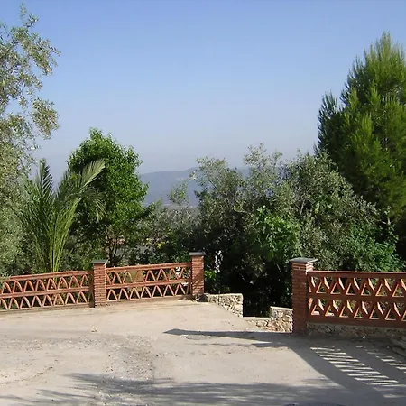 Holiday home Mit Zwei Schlafzimmern In La Alpujarra Valor
